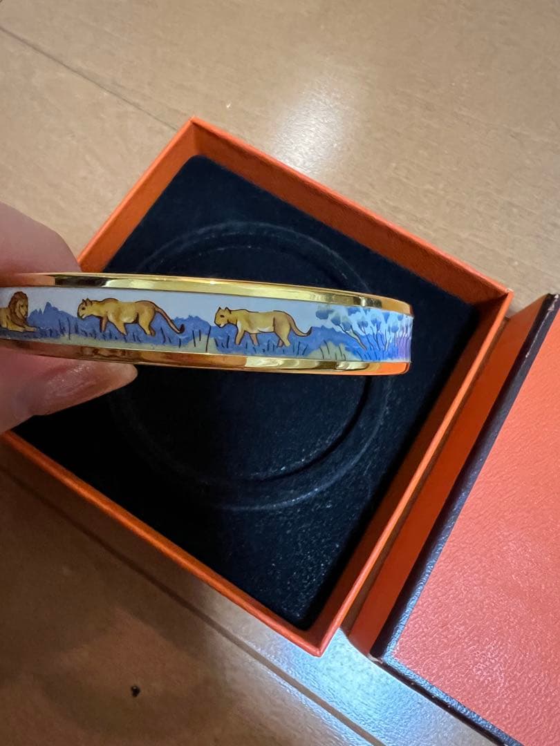 HERMES エルメス ブレスレット バングル エマイユPM ライオン　美品