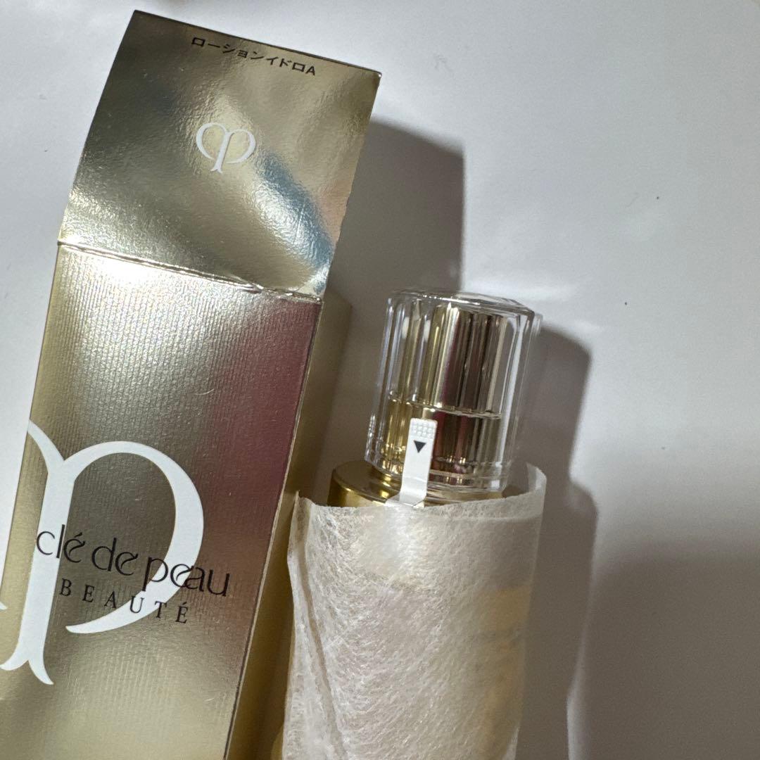 未開封　資生堂　クレド　ポーボーテ　ローション　化粧水A モイスト　1本