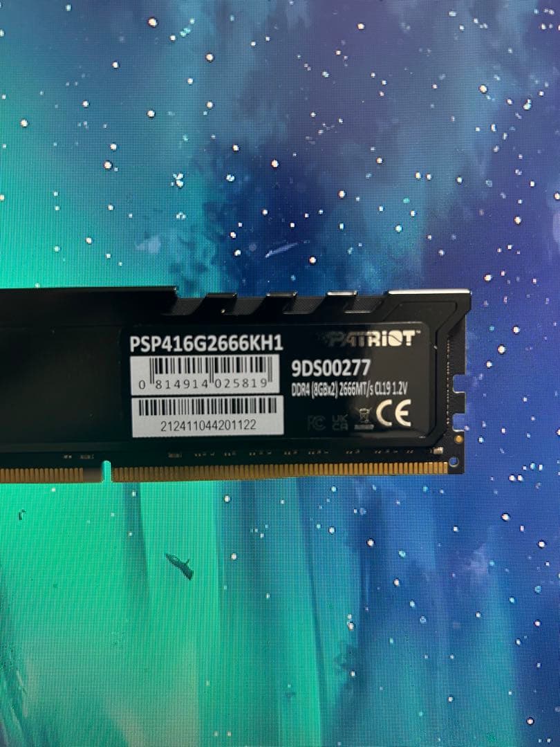 PATRIOT 16GB (8x2) DDR4 メモリ