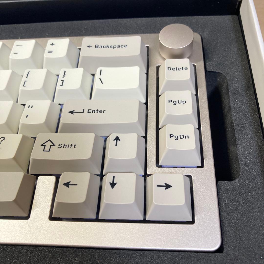 EPOMAKER P65 メカニカルキーボード