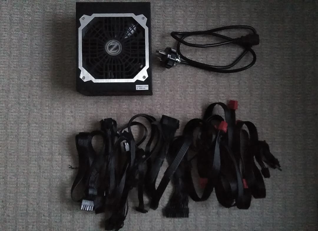 電源ユニット　1200ｗ