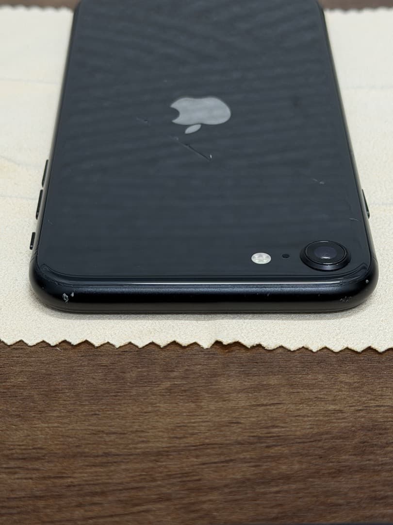 iPhone SE2 128GB 海外版