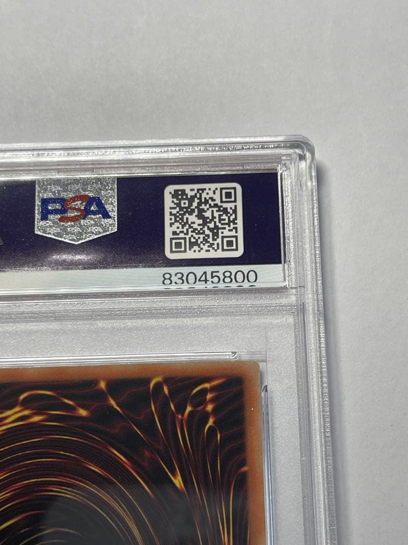 遊戯王カード　ブラック マジシャン ガール25th PSA10 アジア版