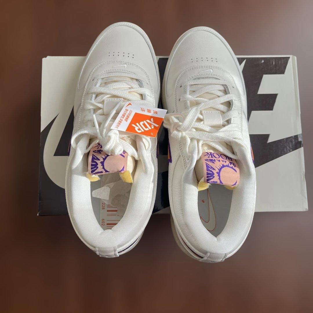 NIKE BOOK1｜SAIL/CLAY ORANGE-COURT PURPLE