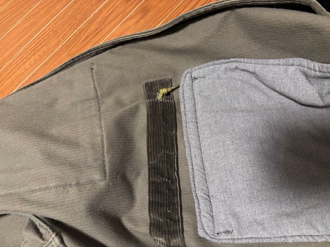 イズネス　コーデュロイジャケット　サイズ38