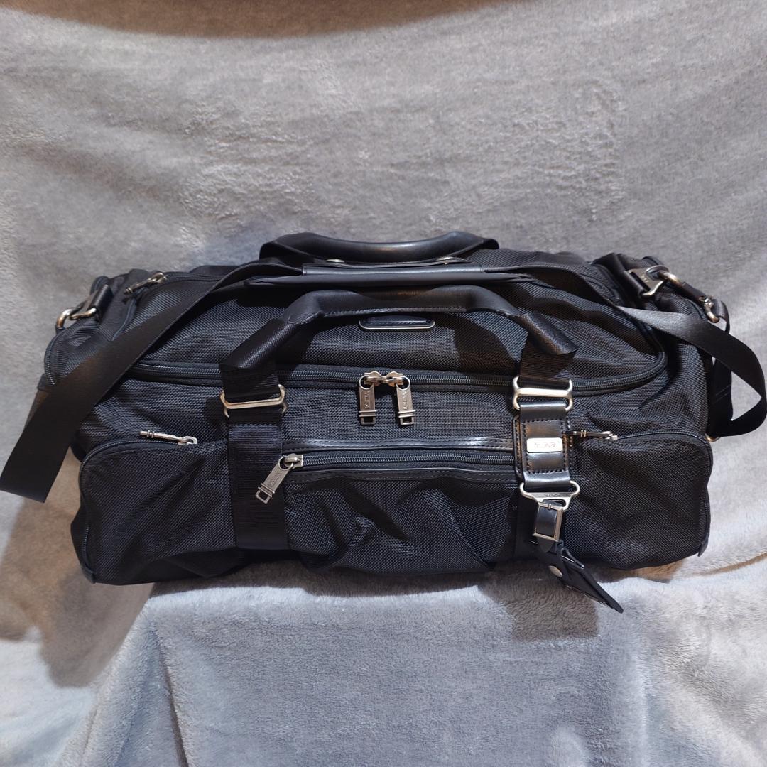TUMI Alpha BRAVO マグワイア ダッフルバッグ 22350、黒