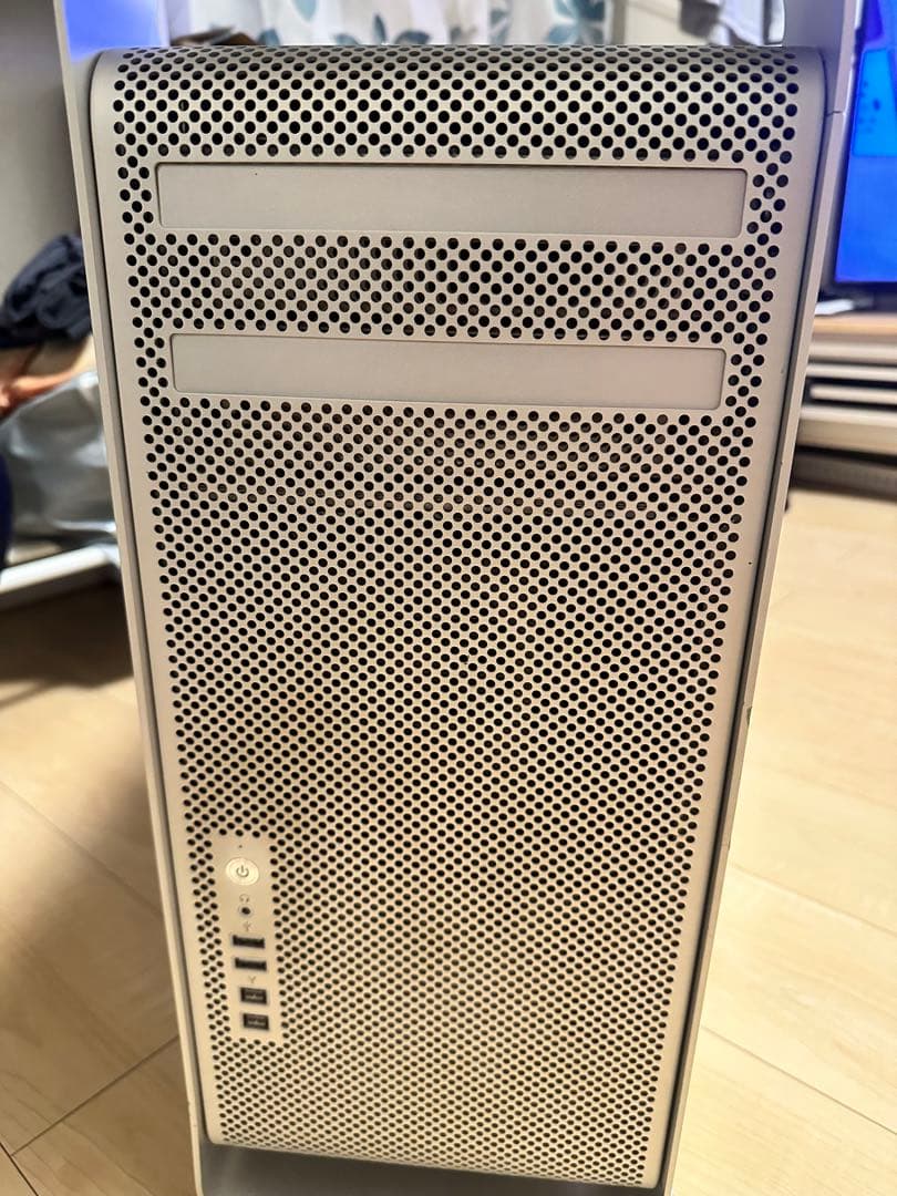 格安MacPro 5.1 (2 x 3.33 GHz )