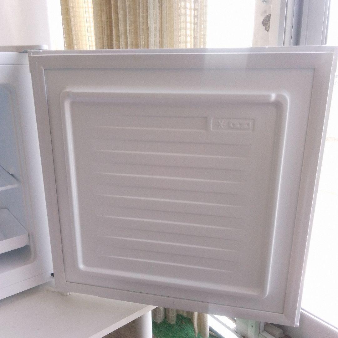 MAXZEN マクスゼン 前開き冷凍庫 2023年製