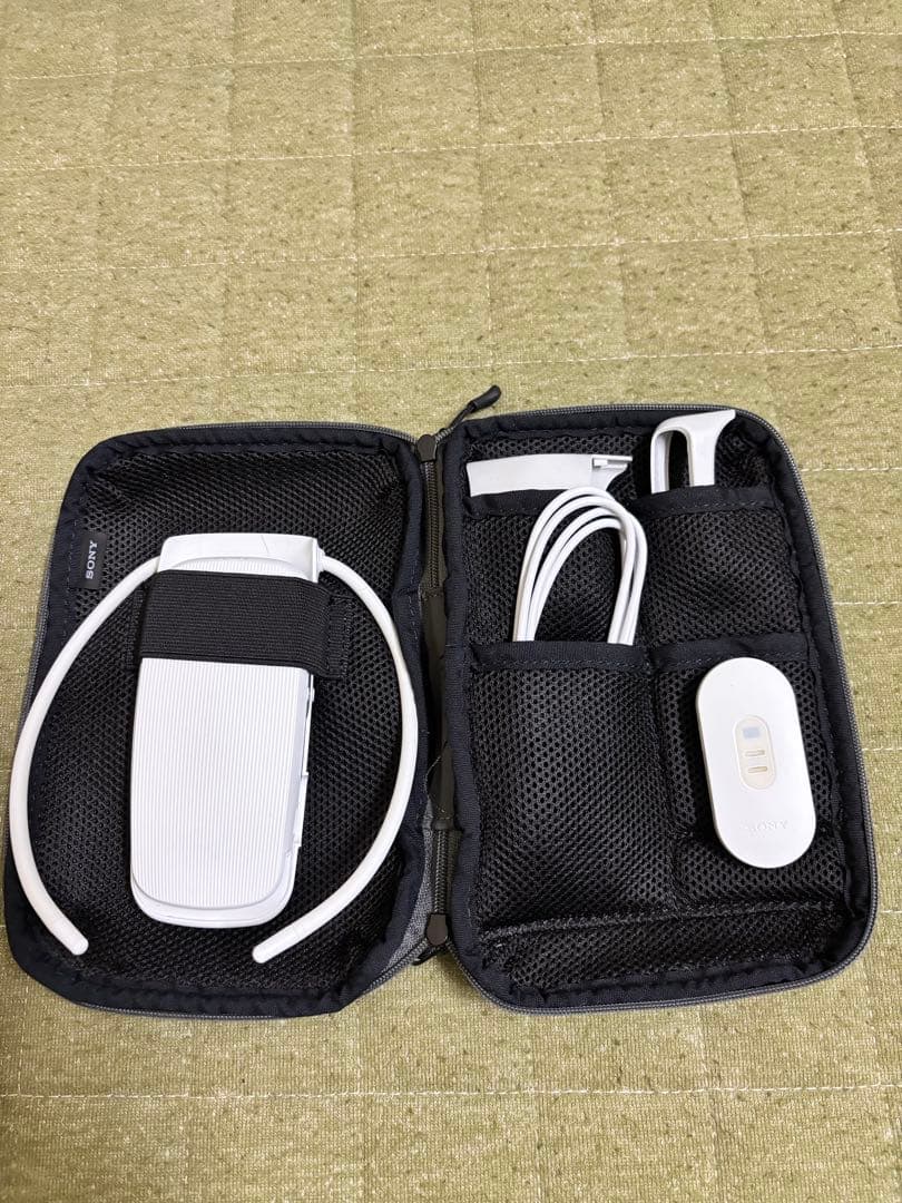SONY REON POCKET 5 ウェラブルクーラー　 収納ケース付き