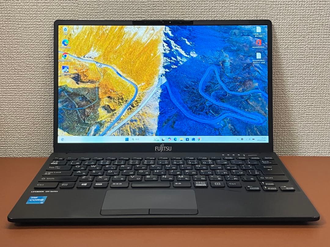 LIFEBOOK UH08 i3-1115G4 FHD 8G 顔認証 240GB