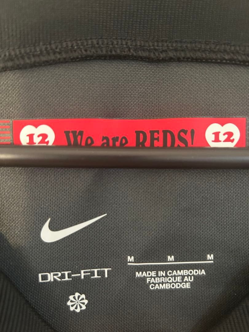 浦和レッズ　ユニフォーム　黒ユニ サイズM