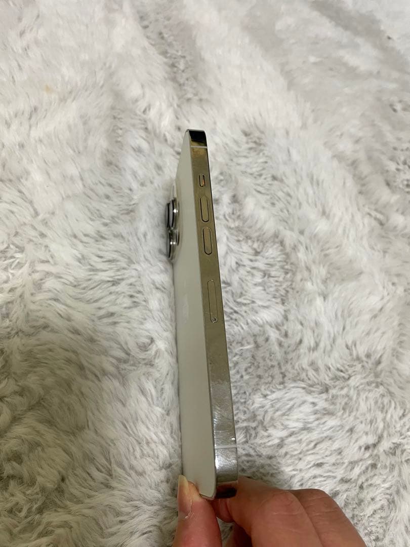 Apple iPhone 13 Pro 128ギガ MagSafeケース