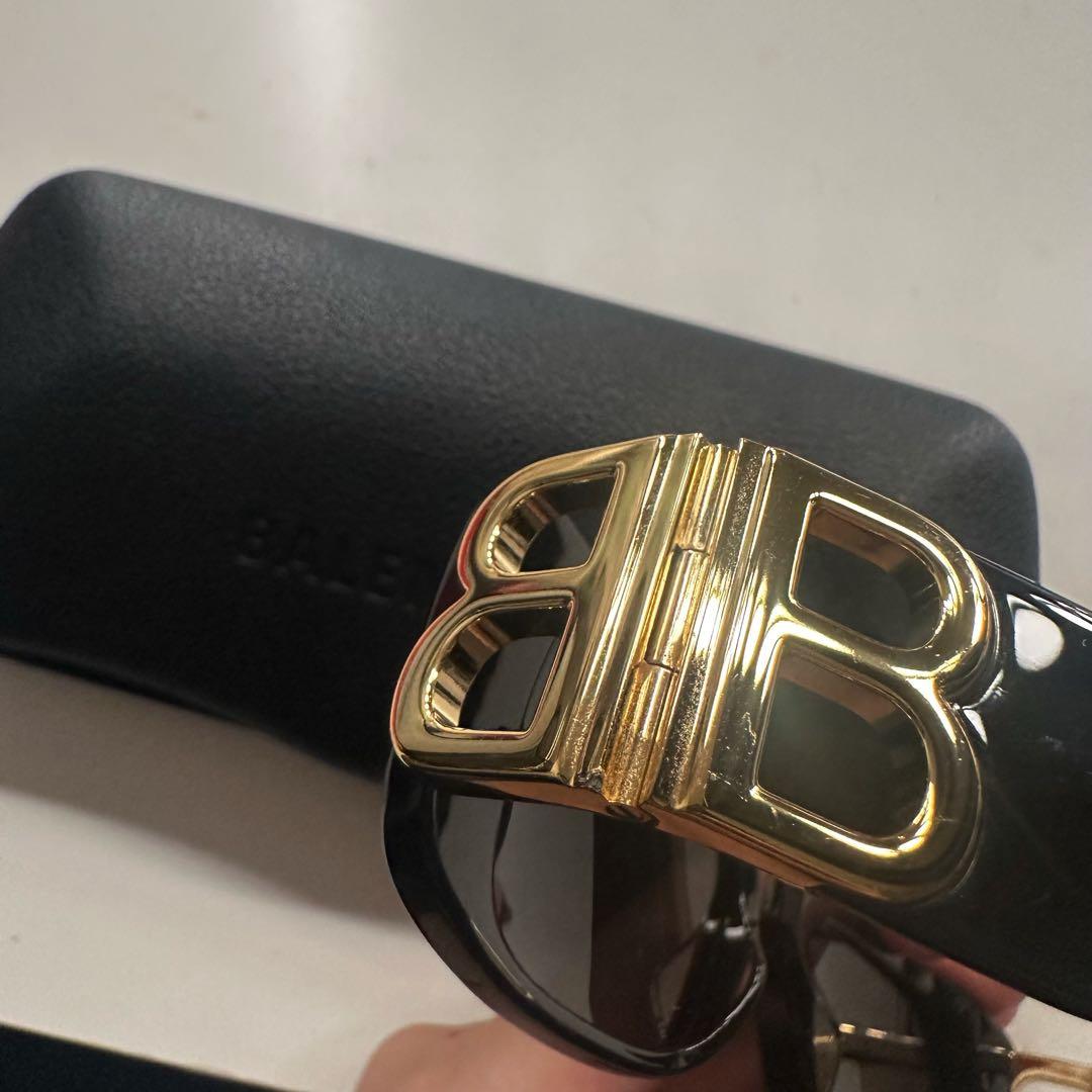 (明日発送可能✨)バレンシアガ サングラス