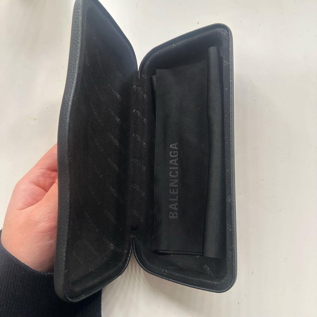 (明日発送可能✨)バレンシアガ サングラス