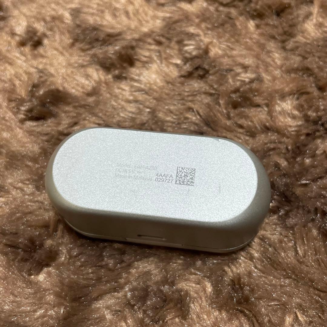 【美品】Technics ワイヤレスイヤホン シルバー 充電ケース付き