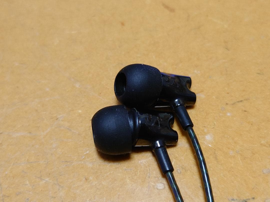 ゼンハイザー IE800 & RCS800付属 ケーブル硬化対策品