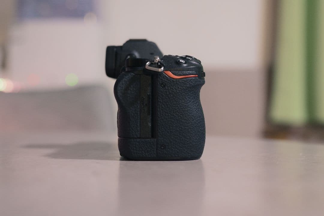 】Nikon Z6II ミラーレスカメラ　美品