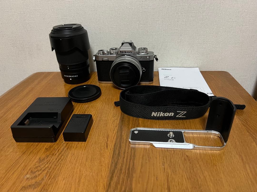 Nikon Z fc レンズキット