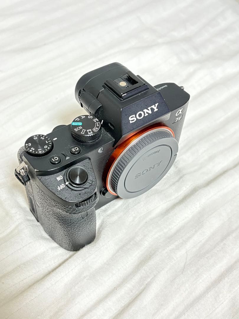 SONY α7 II ILCE-7M2　ボデー デジタルミラーレスカメラ 本体