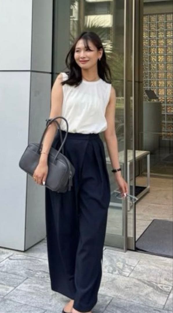 完売品ルーニィ　スクエアボストンバッグ