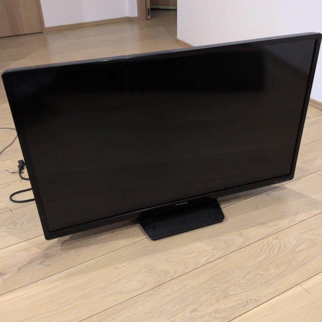 引き取り限定　液晶テレビ