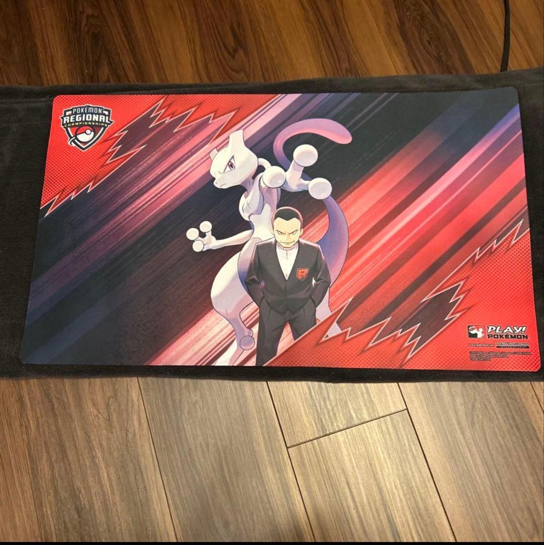 ポケモンカード プレイマット ロケット団のミュウツー サカキ プレマ 海外
