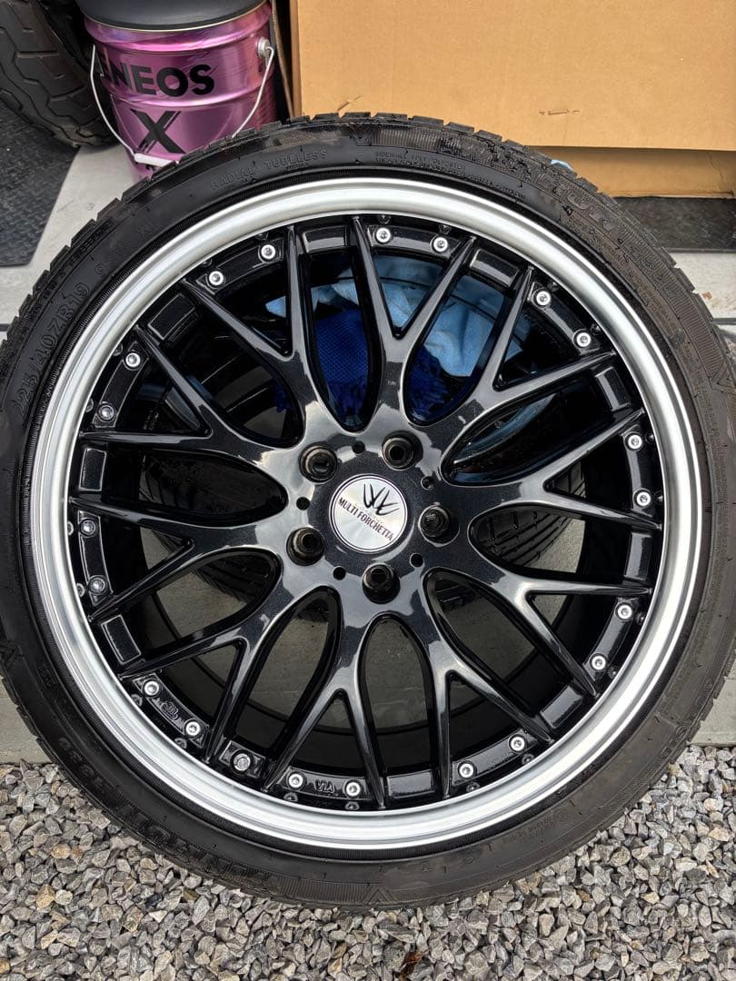 ロクサーニマルチフォルケッタ19インチ4本 8J+45