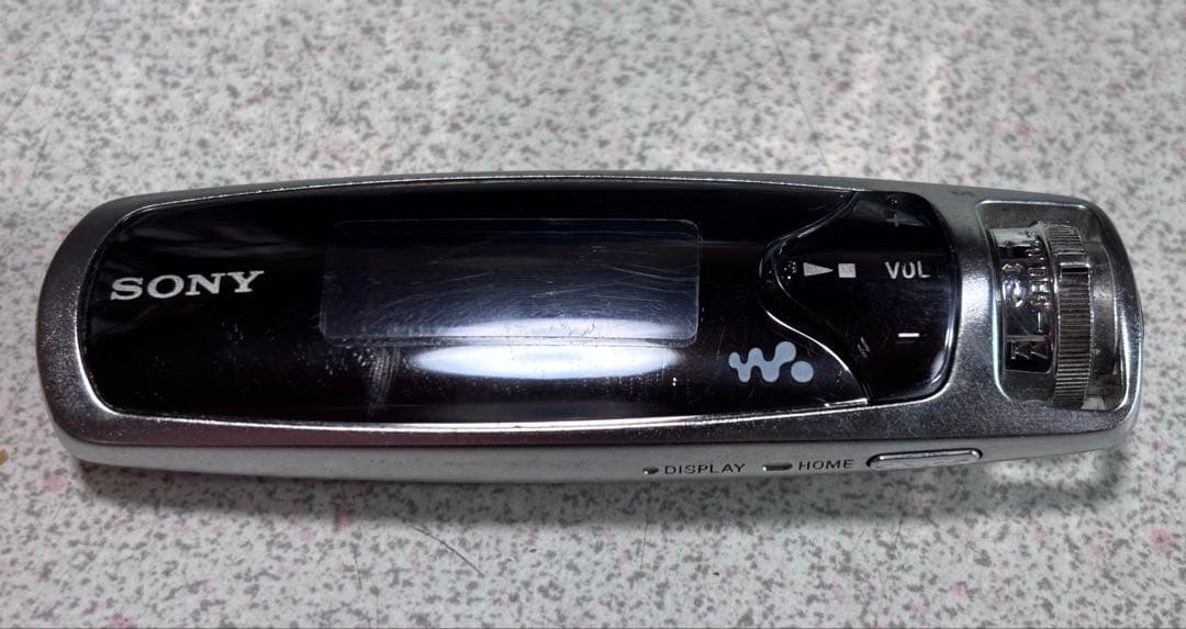 SONY WALKMAN NW-S605 2GB ケーブルなし イヤフォン3種付