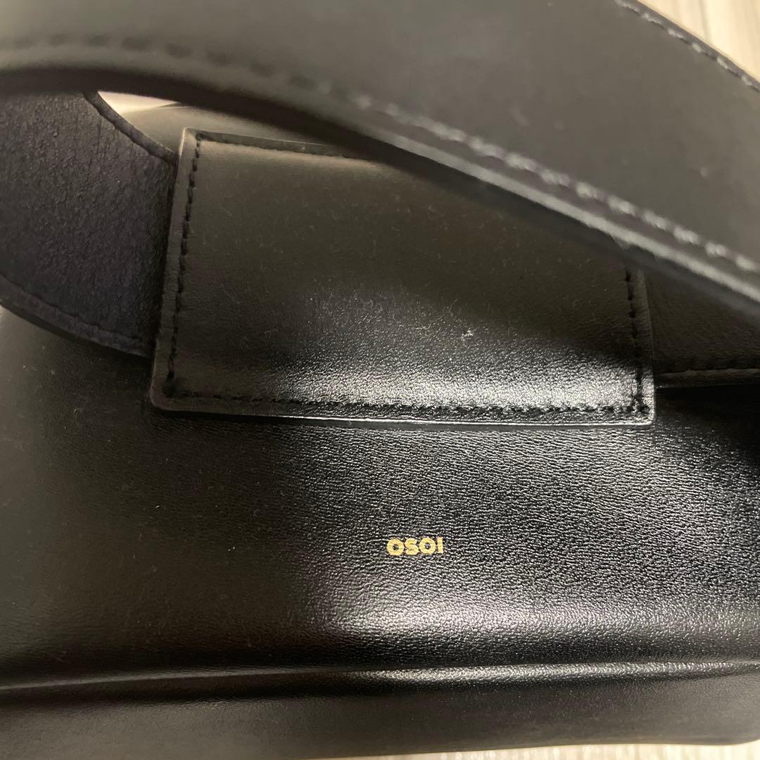 OSOI ボディバッグ ブラック