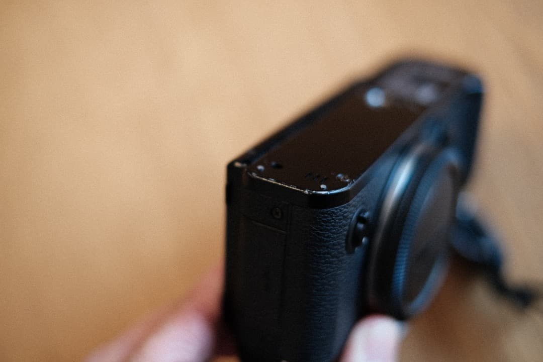 FUJIFILM X-T20 ブラック　完動品　ミラーレスカメラ