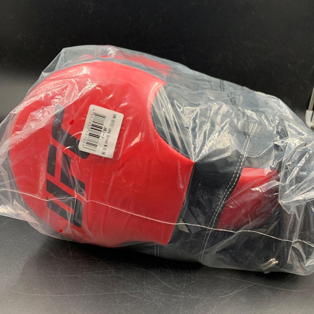 a240 UFC ロングカーブ　フォーカスミット　パンチング　UHK-69753