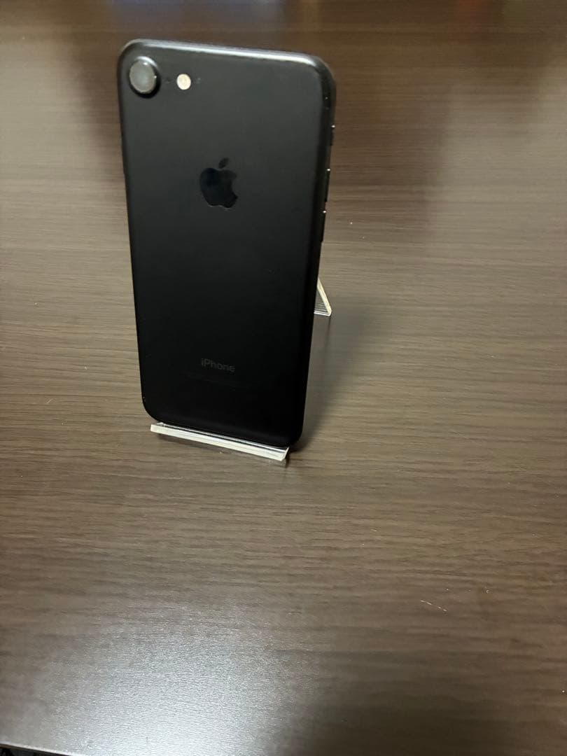 携帯電話本体 Apple iPhone 7 128GB