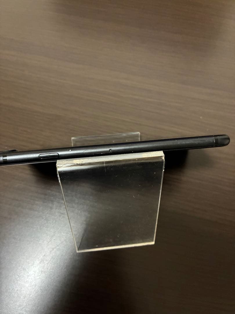 携帯電話本体 Apple iPhone 7 128GB