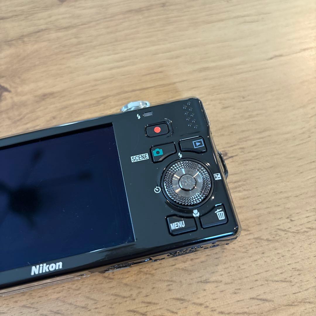 デジタルカメラ Nikon COOLPIX S6000