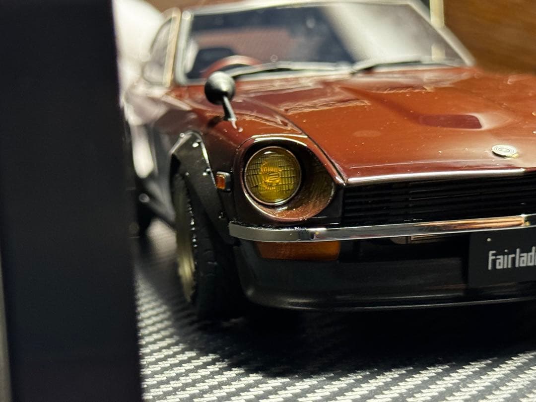 こ*あ様 Nissan Fairlady Z [S30] 1/18 マルーン