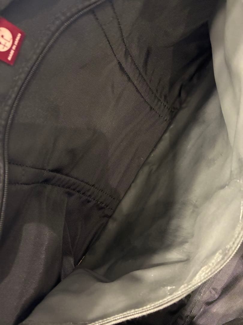 洗足学園中学高等学校　日本製