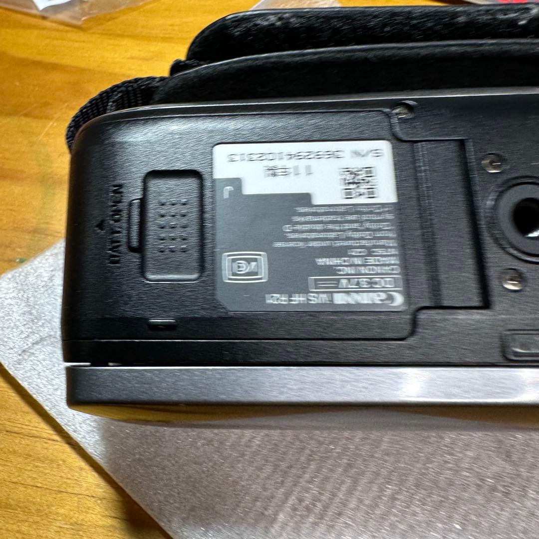 Canon デジタルビデオカメラ iVIS HF R21 5982