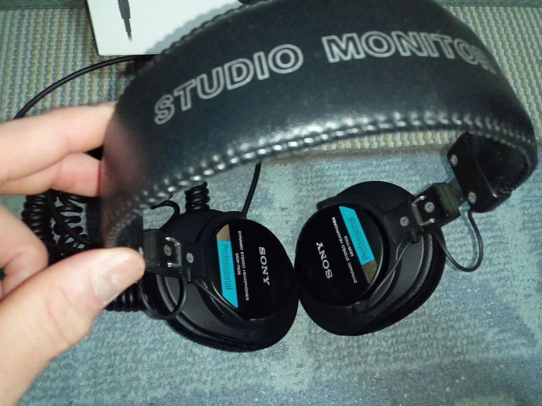 SONY　MDR-7506　有線　元箱、取説付き