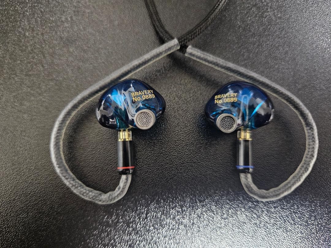 イヤホン SeeAudio Bravery AE Blue