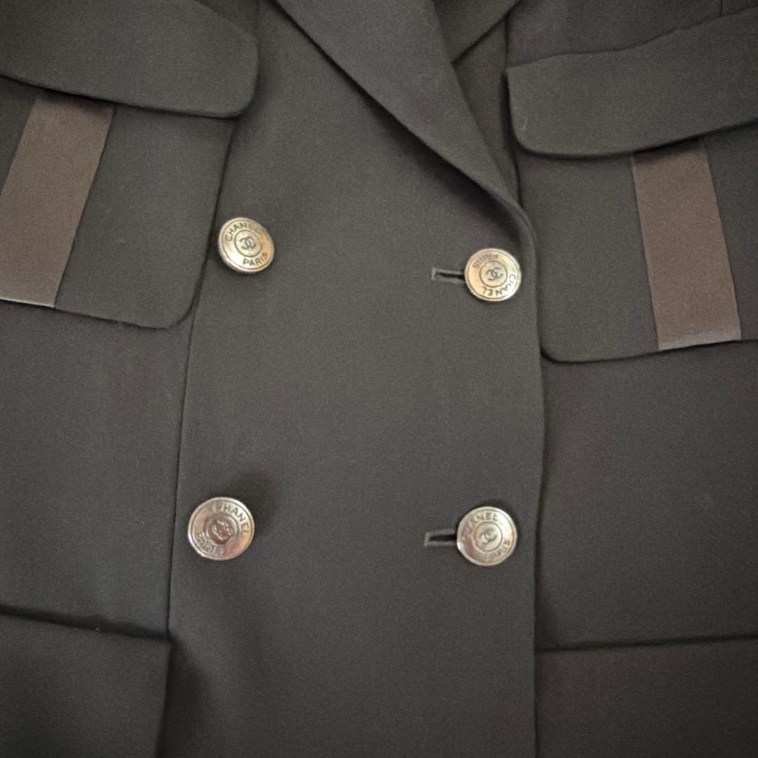 シャネル黒ジャケット　（ほとんど未使用❗️）ゆったりサイズ