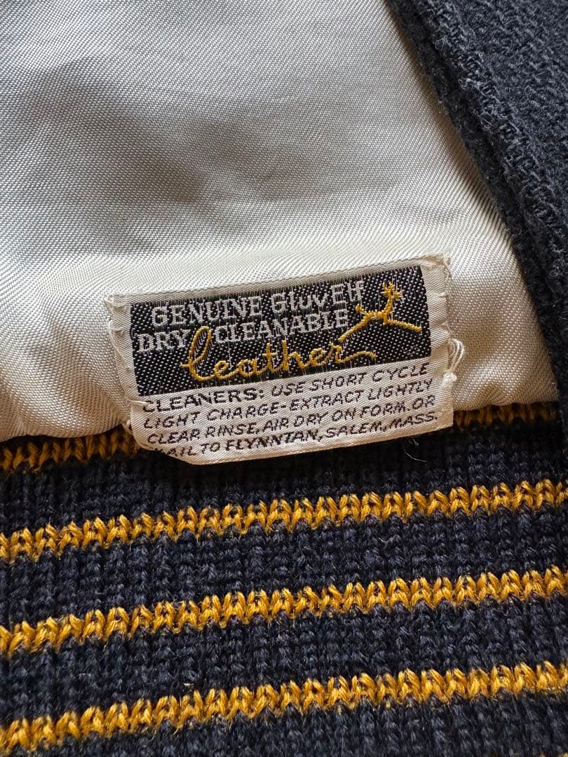 ビンテージ　スタジャン　ラグラン ブラック レザー 70s 80s 刺繍