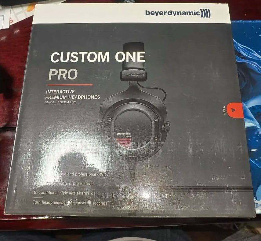 bayerdynamic CUSTOM ONE PRO ブラック ヘッドホン