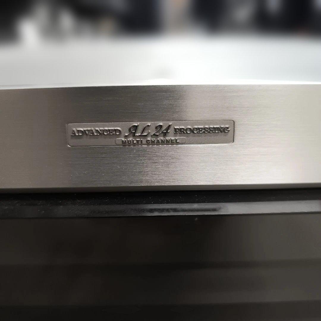 DENONデノン AVP-A1HD AVプリアンプ シルバー