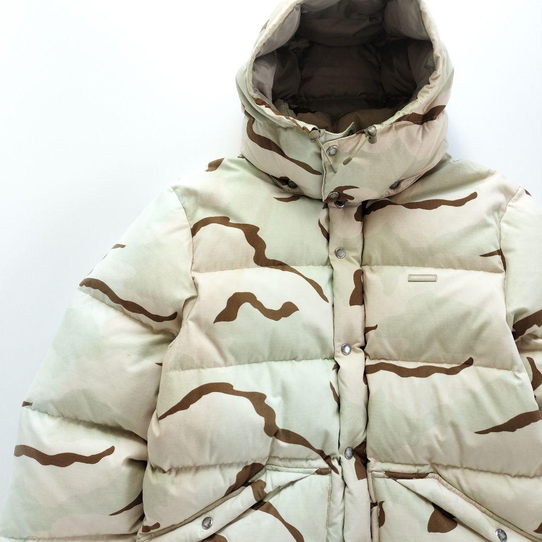 美品 ディスイズネバーザット ダウンジャケットカモフラ【Ｌ】