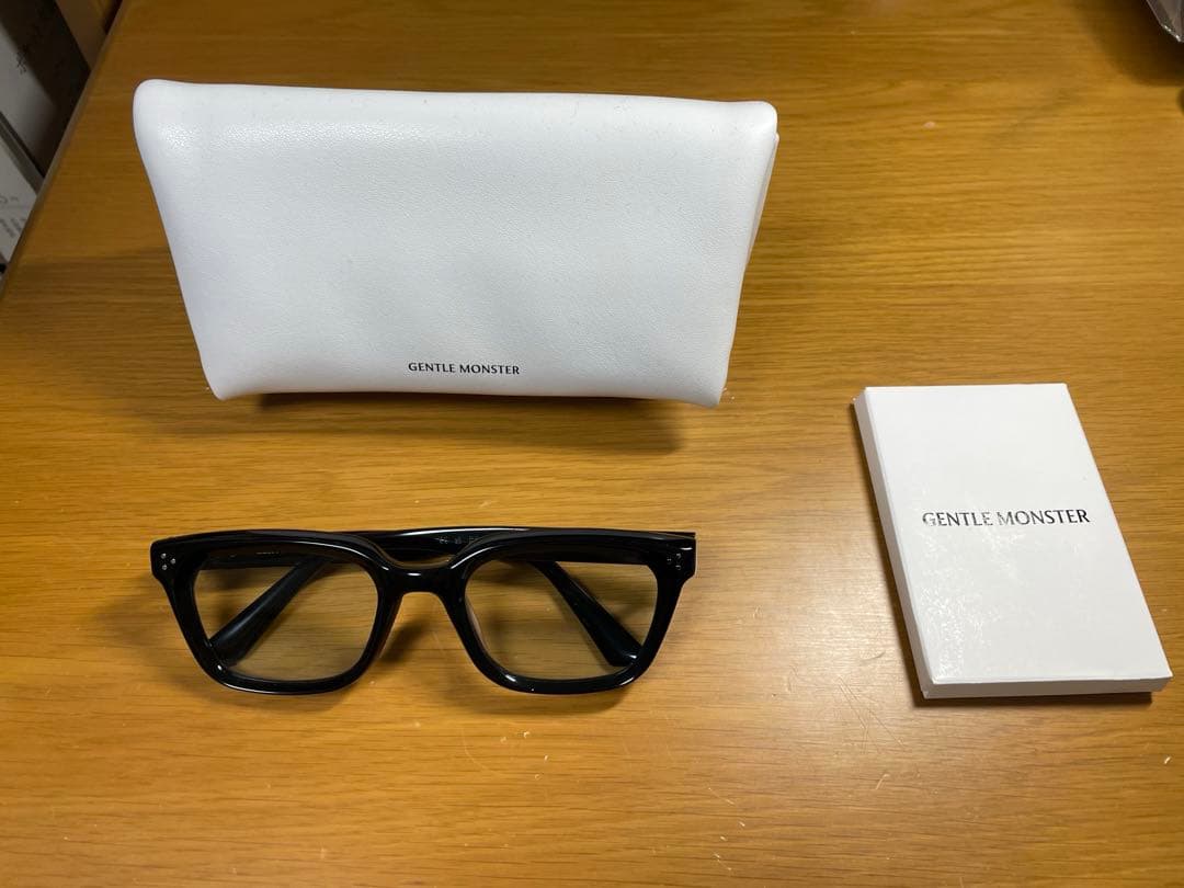 て*る様 Gentle Monster Musse ブラック サングラス