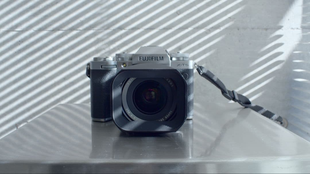 FUJIFILM X-T5 シルバー 23mmF1.4Rレンズセット