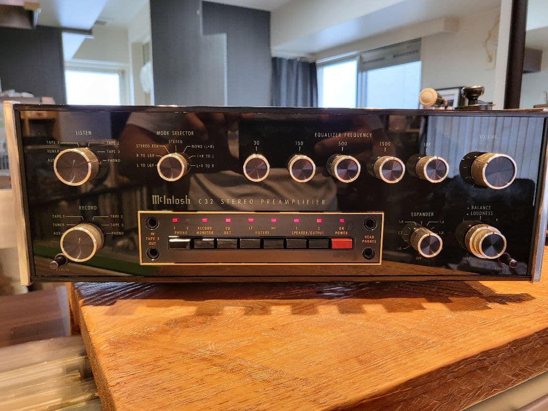 McIntosh マッキントッシュ C32 プリアンプ 【動作品】