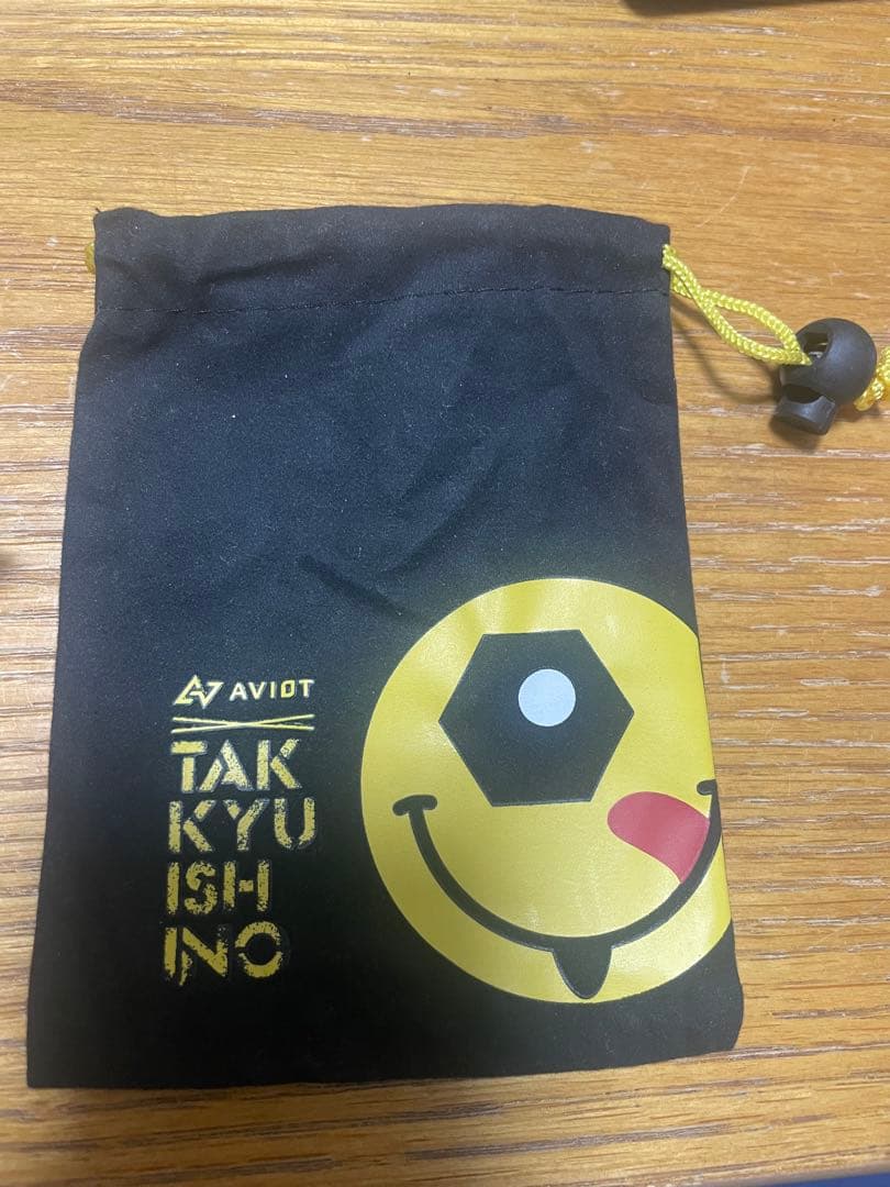 AVIOT イヤホン　石野卓球　コラボ　美品