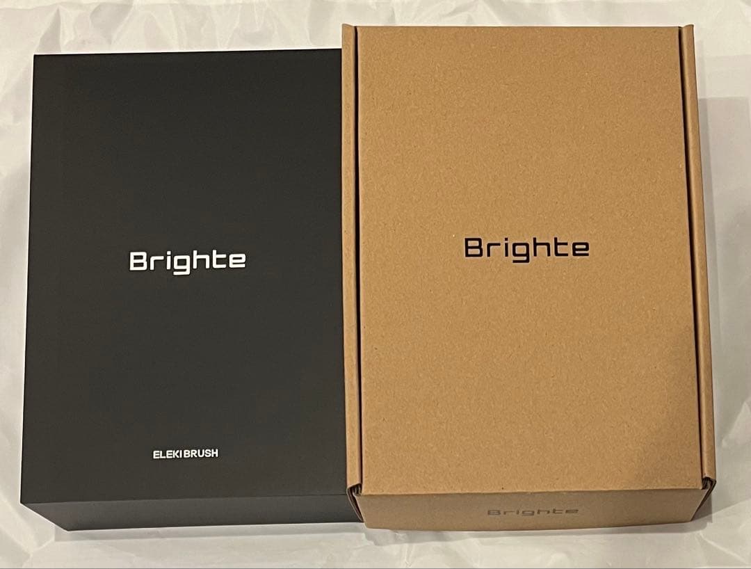 ☆美品☆ Brighte エレキブラシ　【未開封】化粧水つき