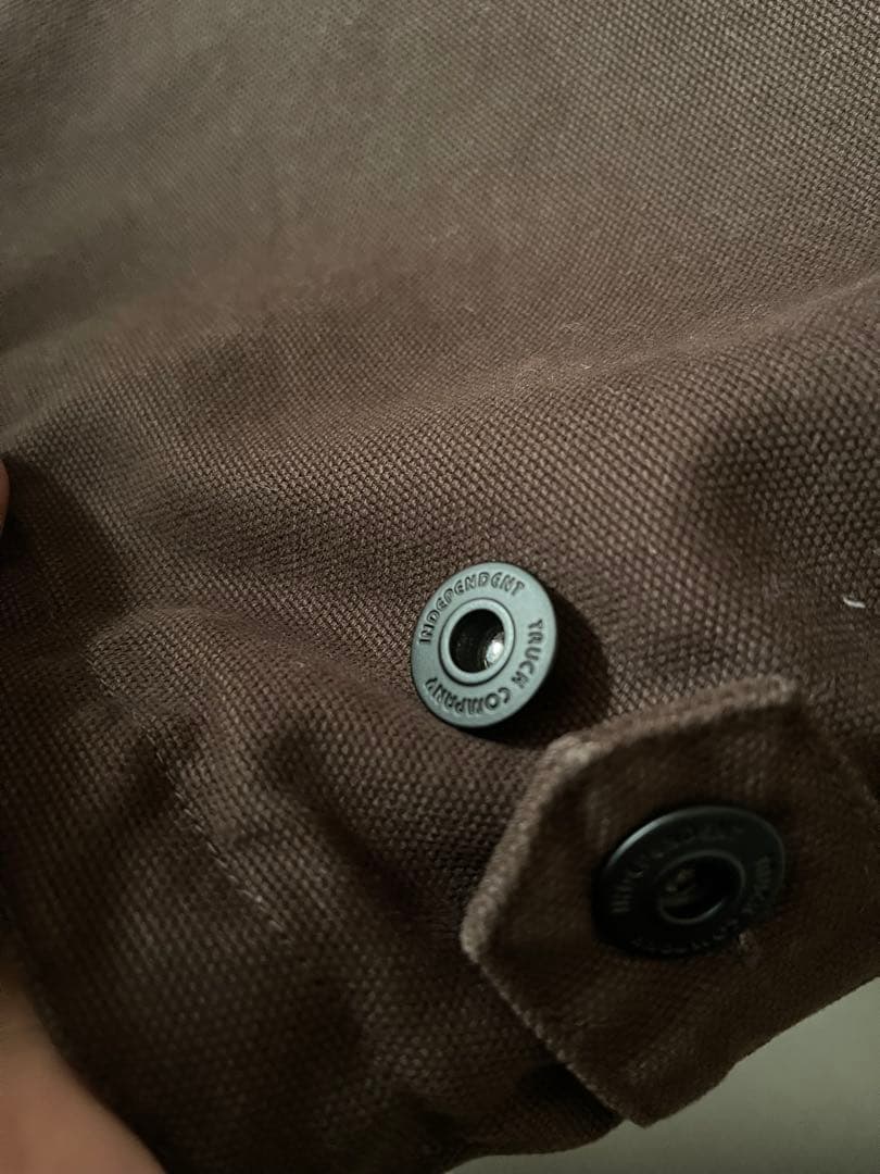 INDEPENDENT ベスト Mサイズ 新品 タグ付